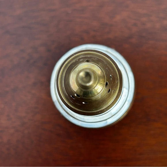 Vintage Brass and Mother of Pearl Salt and Pepper Shakers with liners - Picture 9 of 15